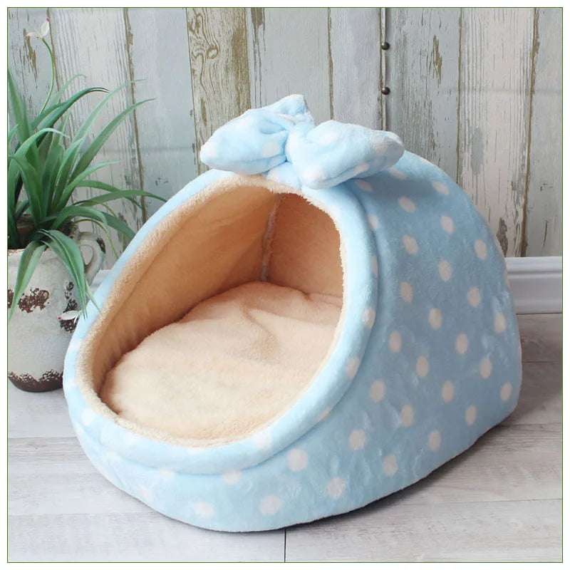 PetNest – Cama Tipo Casa para Perros y Gatos